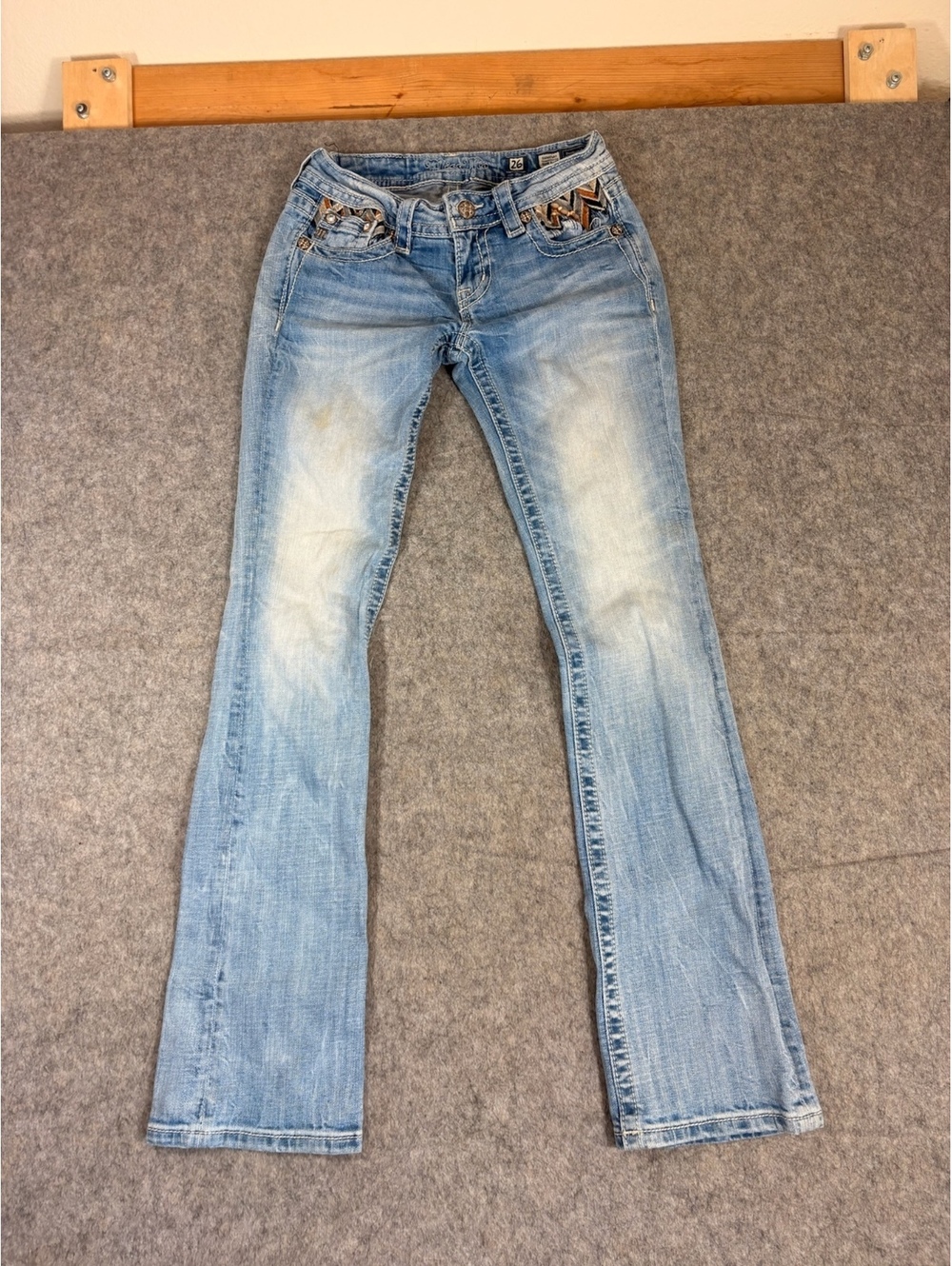 Miss Me embellished pocket Slim Boot jeans Size 26
